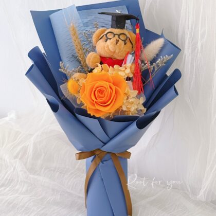 Midnight Wishes Graduation Bouquet